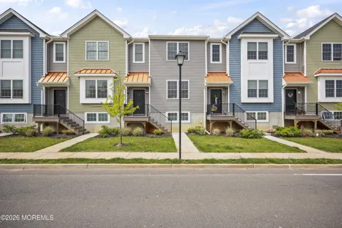333 First Street #4
