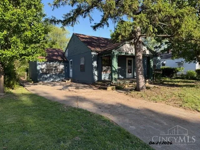 106 Burke Street Trenton, OH 45067