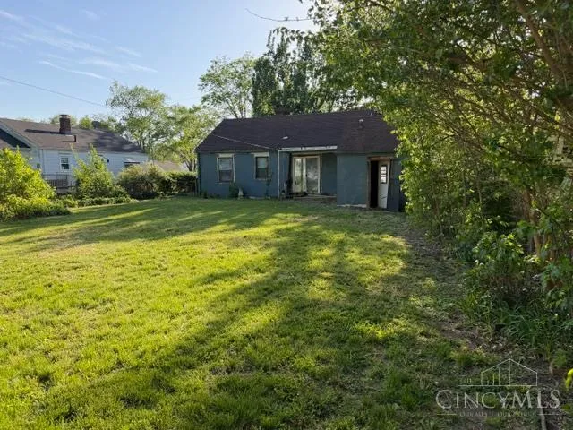 106 Burke Street Trenton, OH 45067