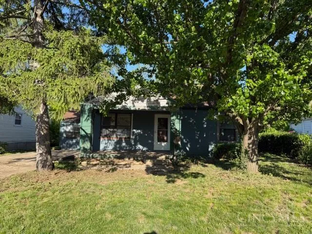 106 Burke Street Trenton, OH 45067