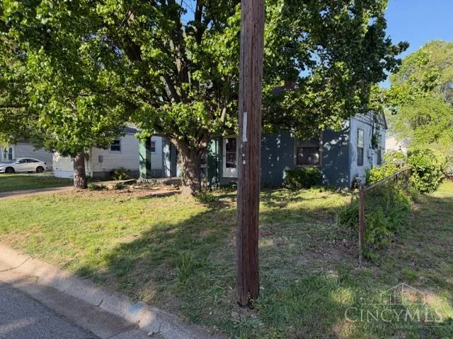 106 Burke Street Trenton, OH 45067