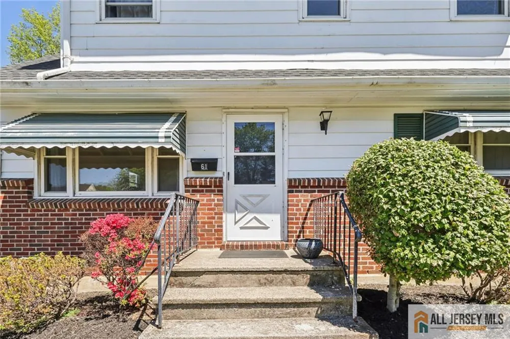 61 Wickom Avenue Hamilton, NJ 08690