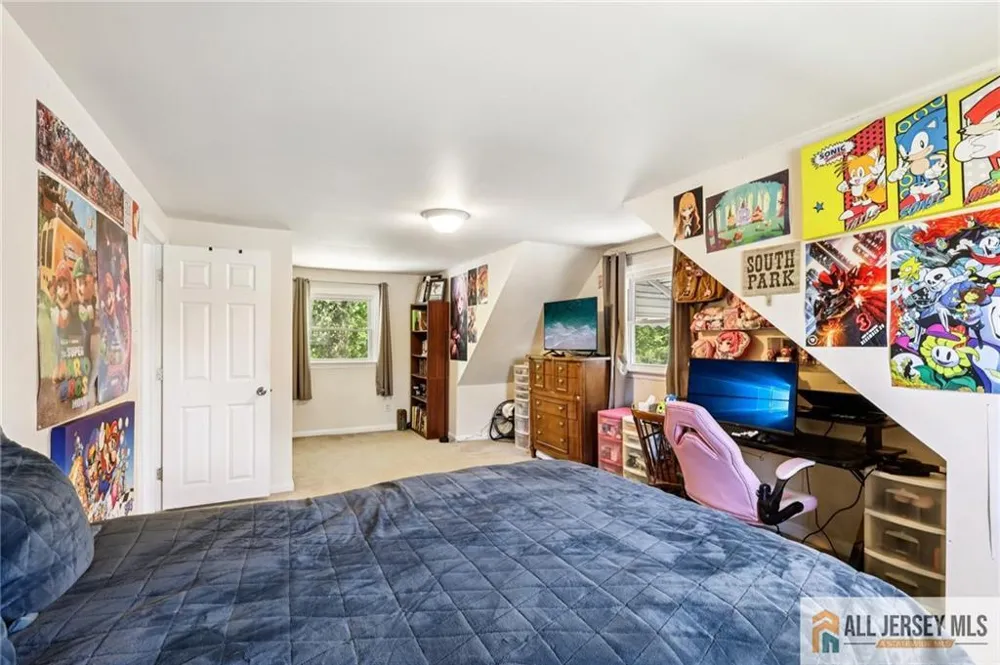 61 Wickom Avenue Hamilton, NJ 08690