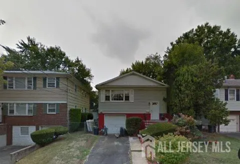 1124 Morris Street