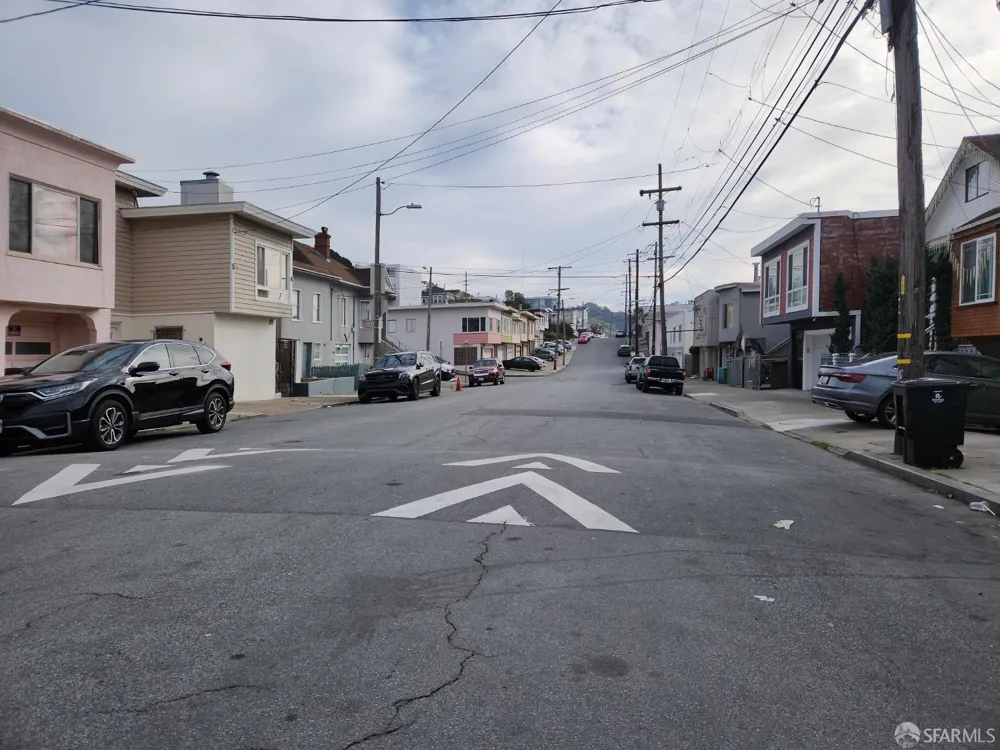 420 Harkness Avenue San Francisco, CA 94134