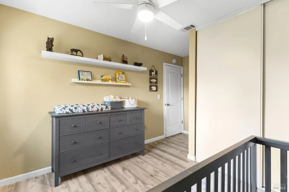 387 Colonial Circle Vacaville, CA 95687