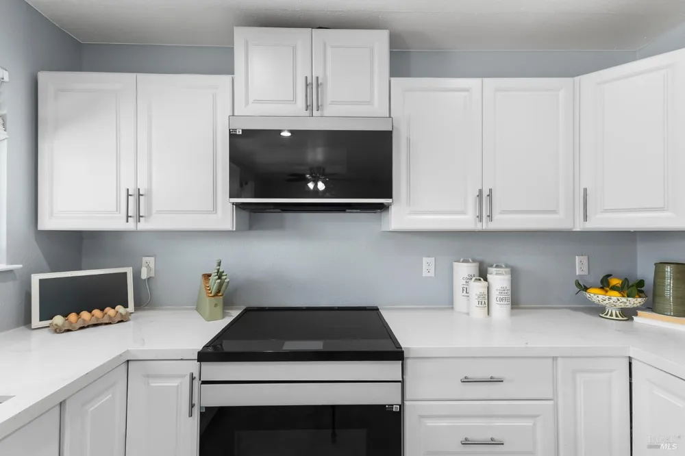 387 Colonial Circle Vacaville, CA 95687