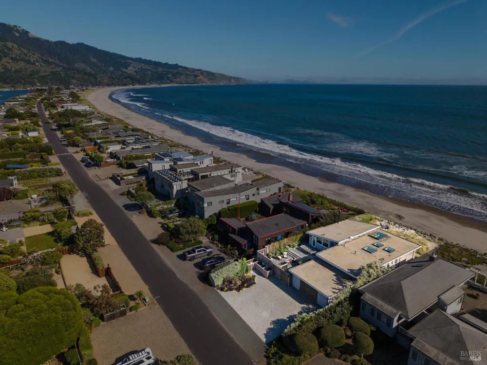 324 Seadrift Road Stinson Beach, CA 94970