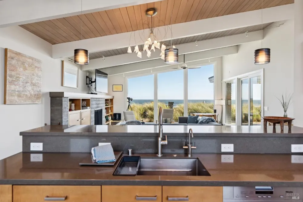324 Seadrift Road Stinson Beach, CA 94970