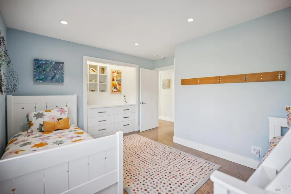 324 Seadrift Road Stinson Beach, CA 94970
