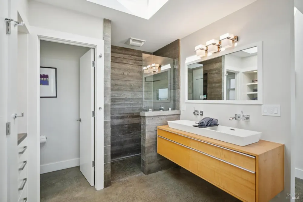 324 Seadrift Road Stinson Beach, CA 94970
