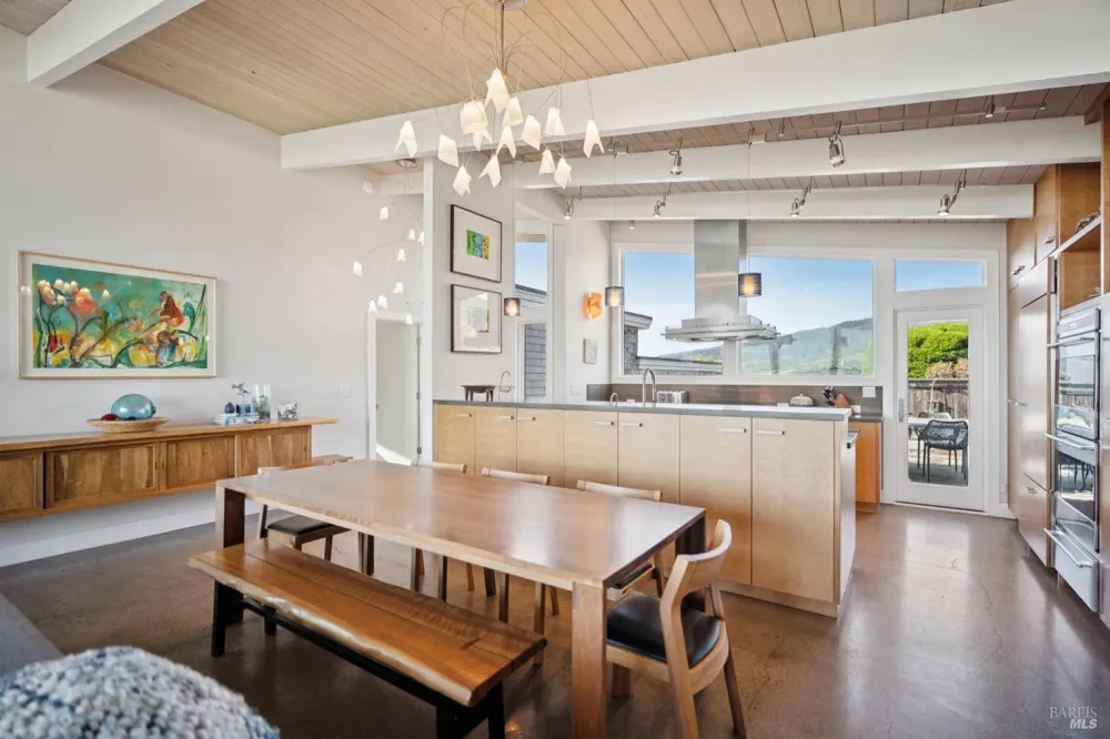 324 Seadrift Road Stinson Beach, CA 94970
