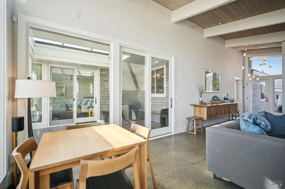 324 Seadrift Road Stinson Beach, CA 94970