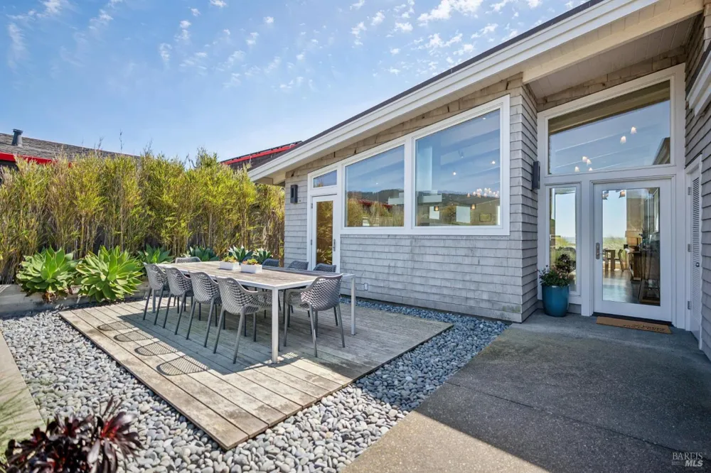 324 Seadrift Road Stinson Beach, CA 94970