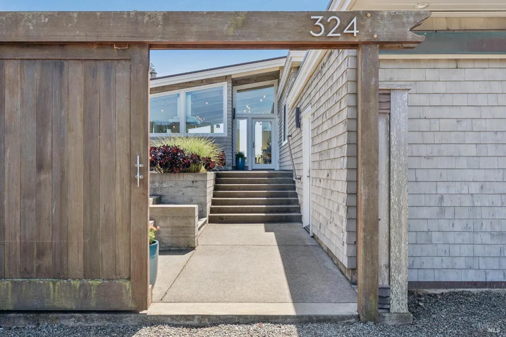 324 Seadrift Road Stinson Beach, CA 94970