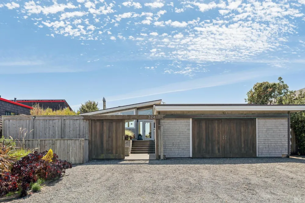 324 Seadrift Road Stinson Beach, CA 94970