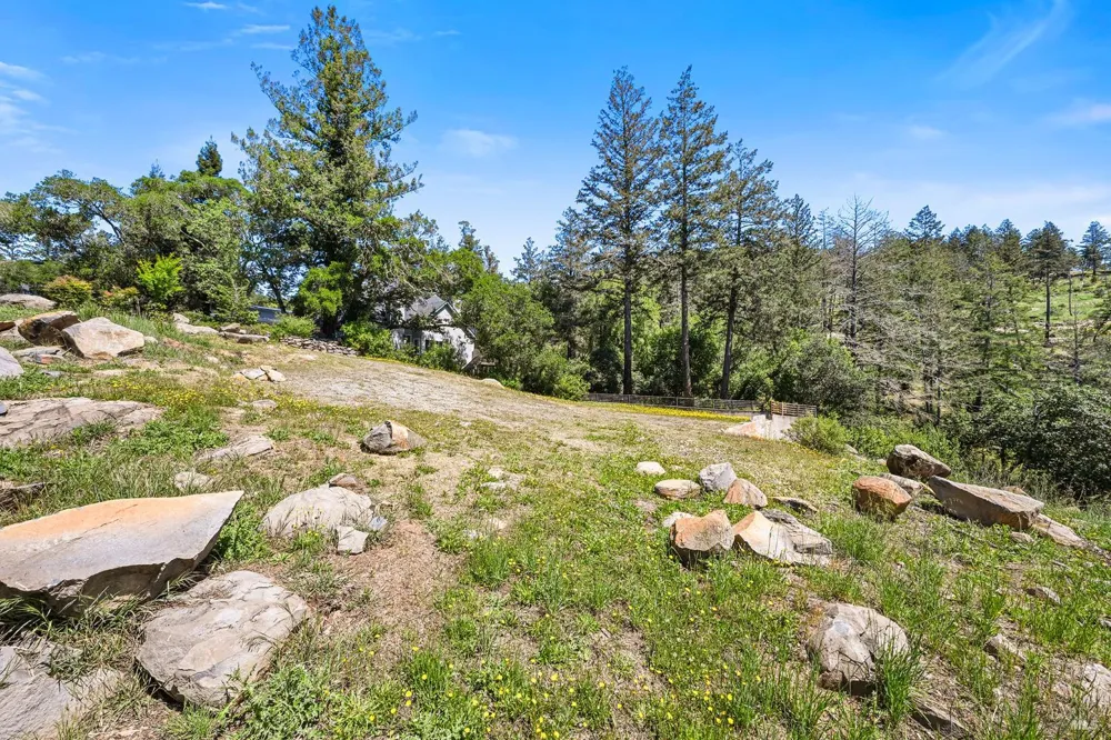 3824 Clear Ridge Santa Rosa, CA 95404
