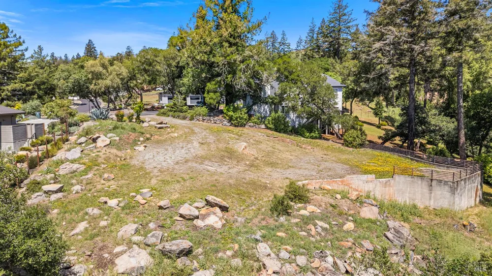 3824 Clear Ridge Santa Rosa, CA 95404