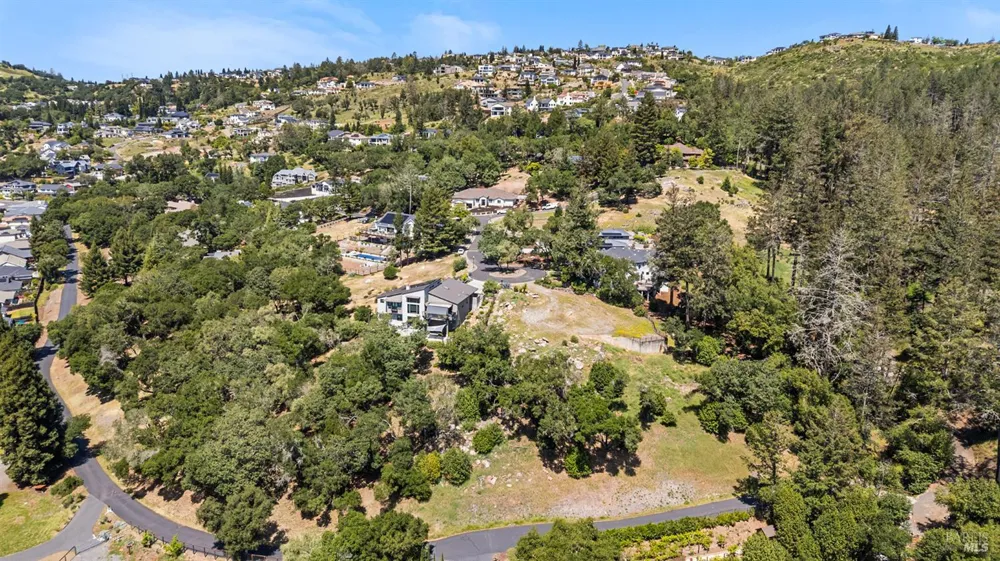 3824 Clear Ridge Santa Rosa, CA 95404