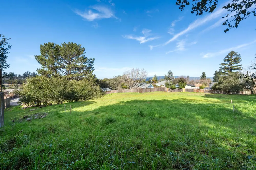 495 Cherry Street Petaluma, CA 94952
