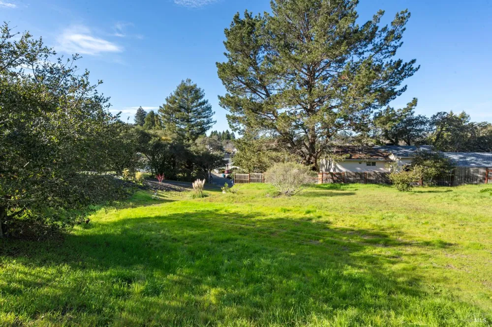 495 Cherry Street Petaluma, CA 94952