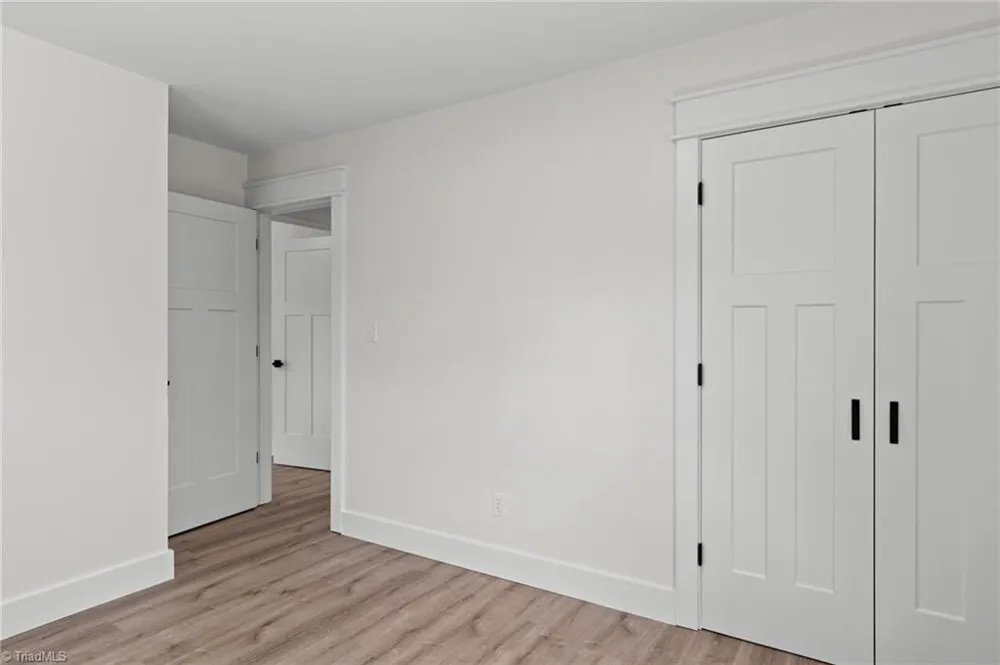 117 Kingswood Place Drive Walnut Cove, NC 27052