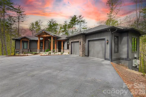 726 Ugugu Drive