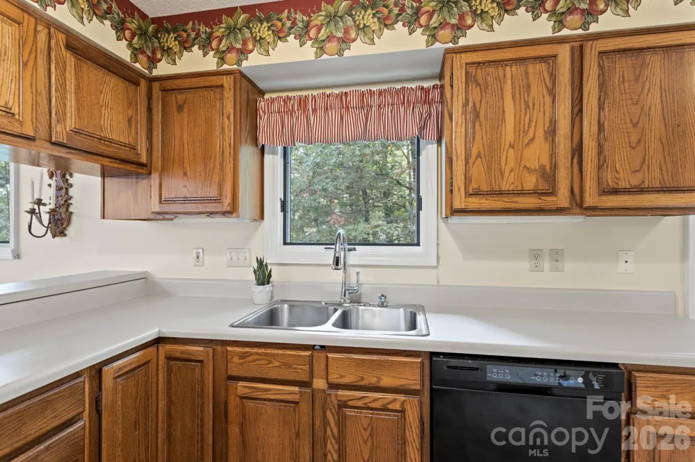 320 Dawnbrook Drive Flat Rock, NC 28731