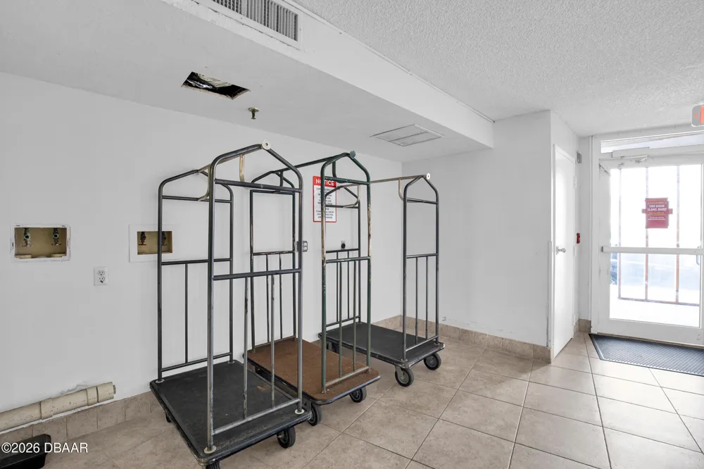 421 S Atlantic Avenue #302 New Smyrna Beach, FL 32169