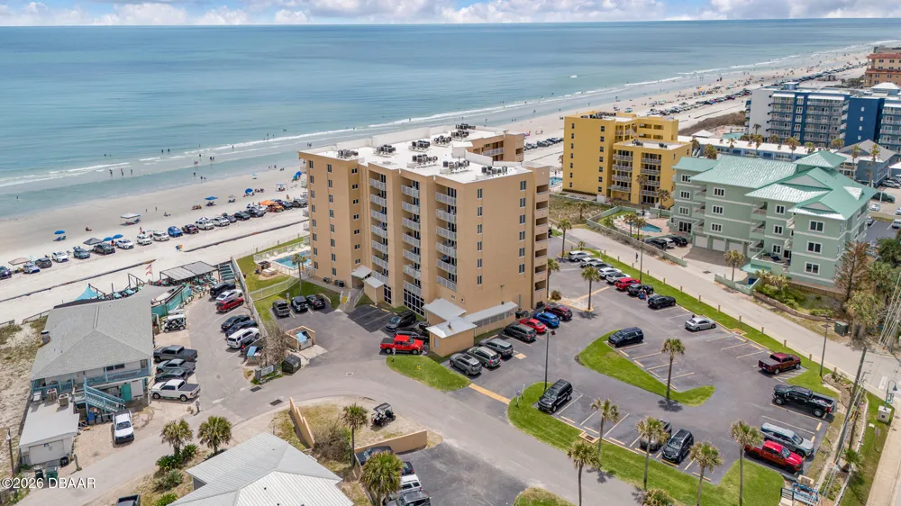 421 S Atlantic Avenue #302 New Smyrna Beach, FL 32169