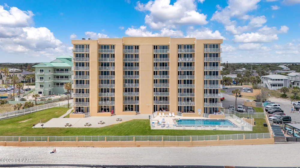 421 S Atlantic Avenue #302 New Smyrna Beach, FL 32169