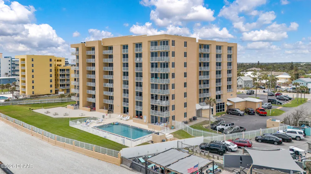 421 S Atlantic Avenue #302 New Smyrna Beach, FL 32169