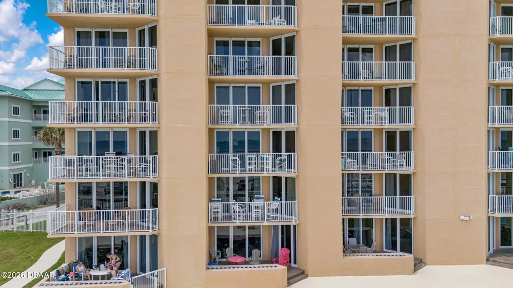 421 S Atlantic Avenue #302 New Smyrna Beach, FL 32169