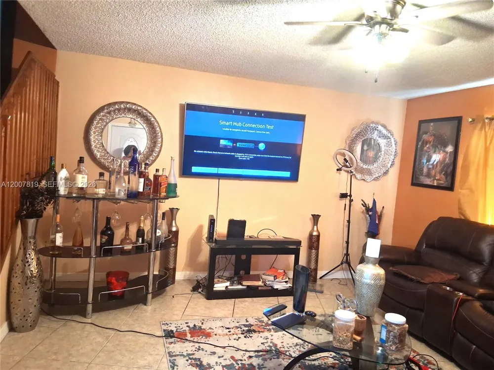3429 SW 52nd Ave Pembroke Park, FL 33023