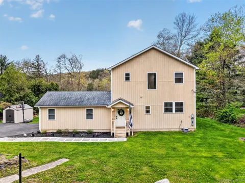 21 Kent Lake Avenue