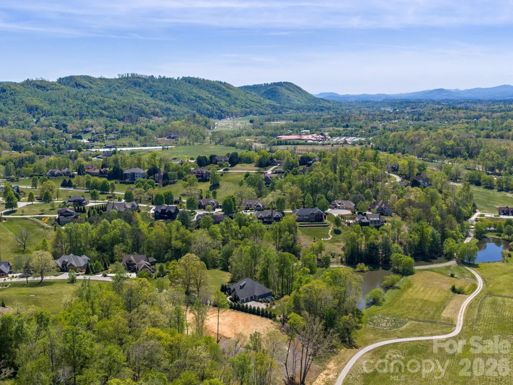 28 Falling Star Court Fletcher, NC 28732