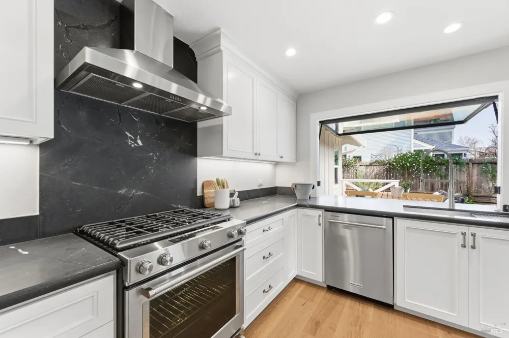 1830 Spring Mountain Road St. Helena, CA 94574