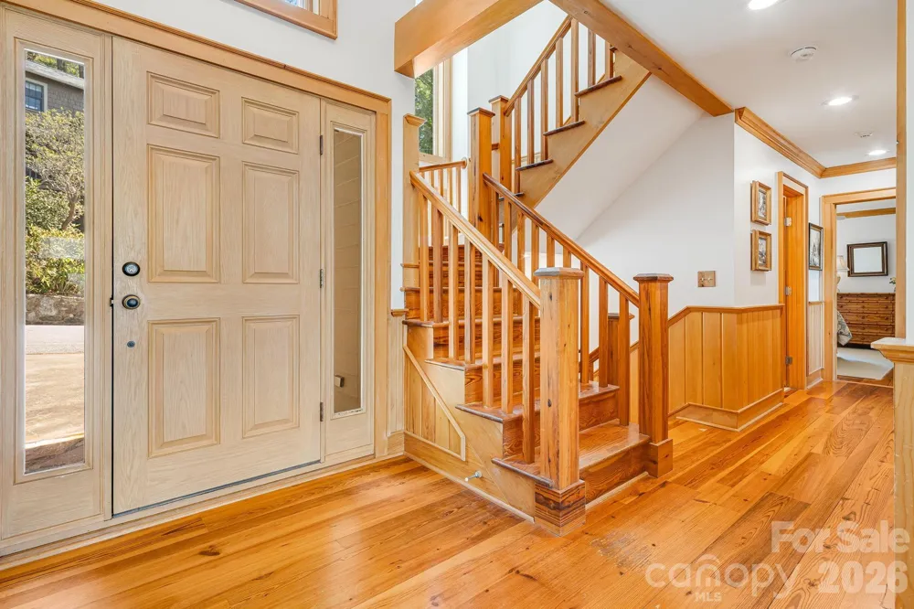 206 Twin Springs Road Blowing Rock, NC 28605