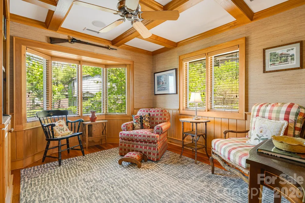 206 Twin Springs Road Blowing Rock, NC 28605