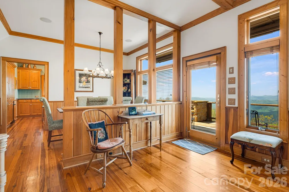 206 Twin Springs Road Blowing Rock, NC 28605