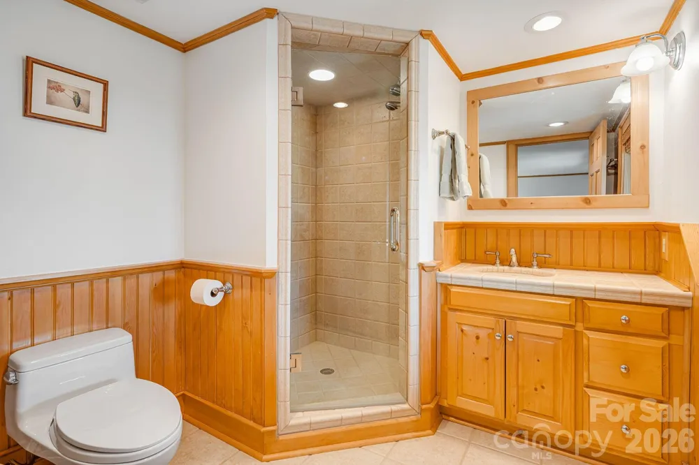 206 Twin Springs Road Blowing Rock, NC 28605
