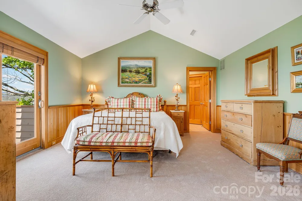 206 Twin Springs Road Blowing Rock, NC 28605