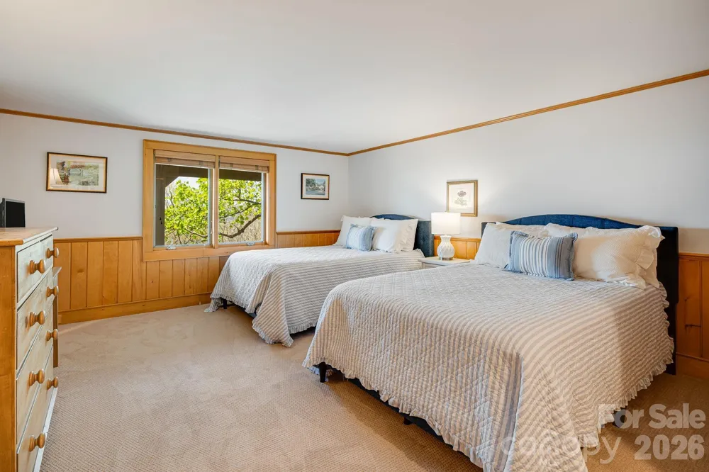 206 Twin Springs Road Blowing Rock, NC 28605