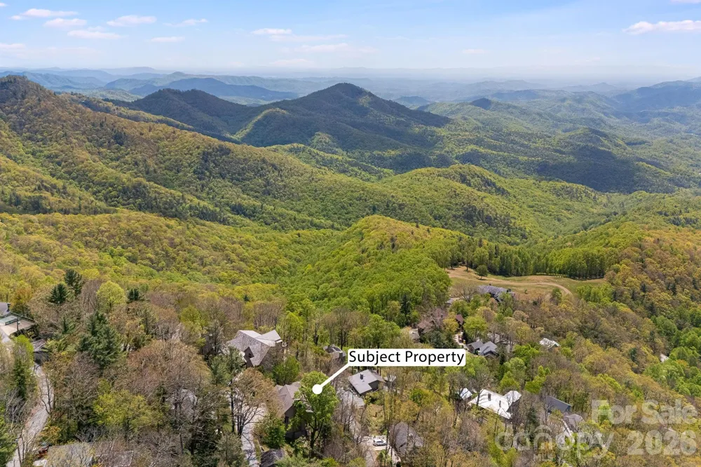 206 Twin Springs Road Blowing Rock, NC 28605