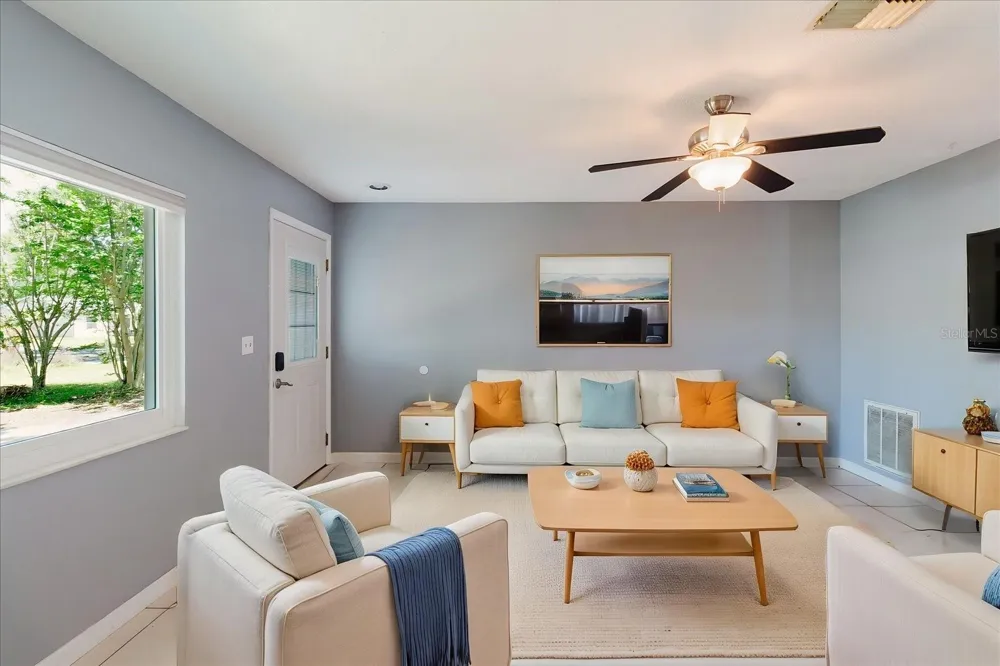 2009 PEPPERTREE COURT Oldsmar, FL 34677