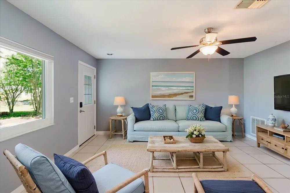 2009 PEPPERTREE COURT Oldsmar, FL 34677