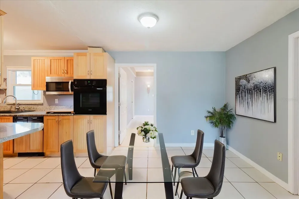 2009 PEPPERTREE COURT Oldsmar, FL 34677