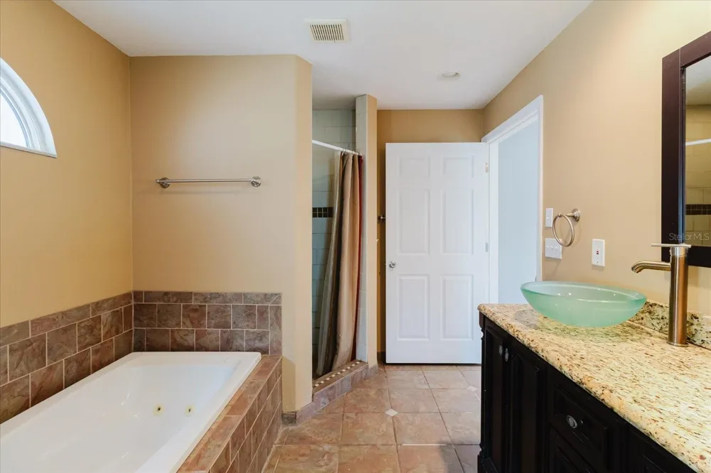 2009 PEPPERTREE COURT Oldsmar, FL 34677
