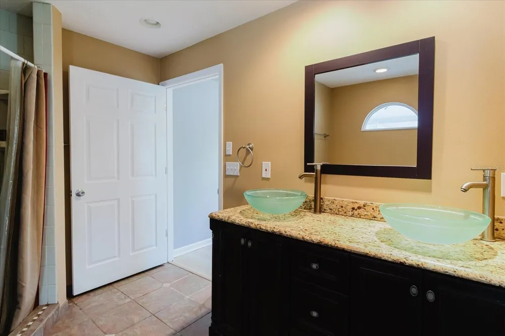 2009 PEPPERTREE COURT Oldsmar, FL 34677