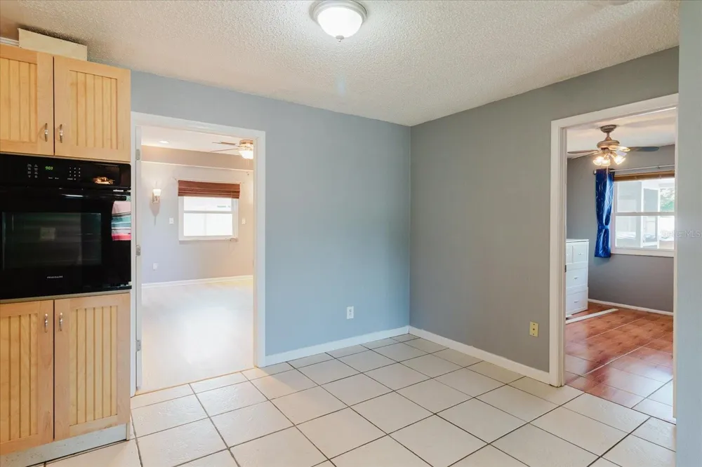 2009 PEPPERTREE COURT Oldsmar, FL 34677